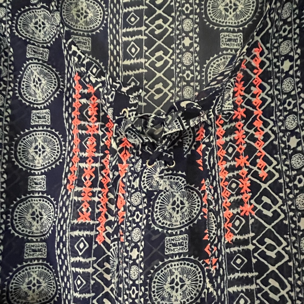 KORI • Navy Blue & White Aztec Design Long Sleeve - Picture 6 of 14